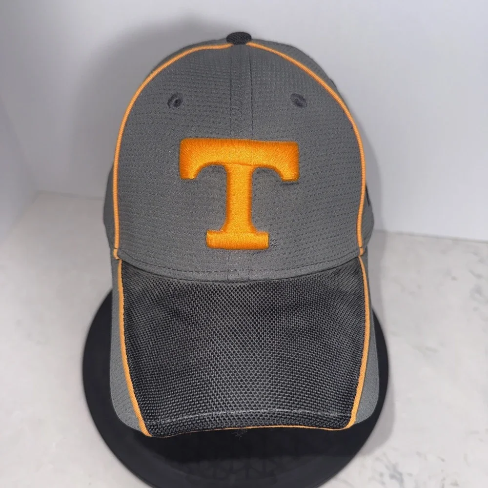 Tennessee Volunteers Vols New Era 39Thirty ORANGE  Hat Cap Medium/Large Size